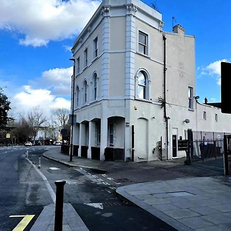 Modern Studios Queenspark London Exterior photo